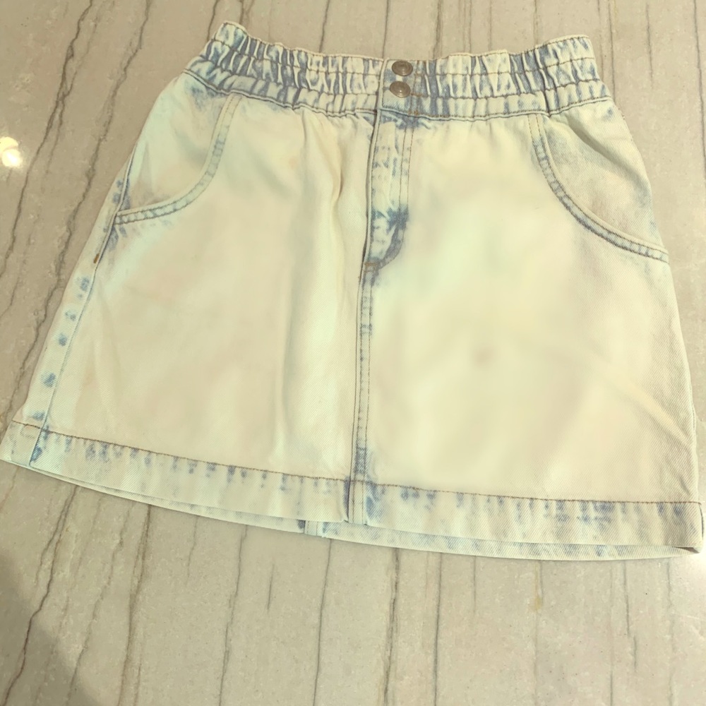 denim skirt